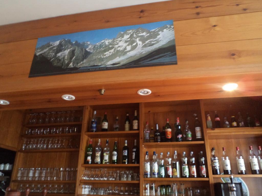 Auberge Saint Antoine Pelvoux Bagian luar foto